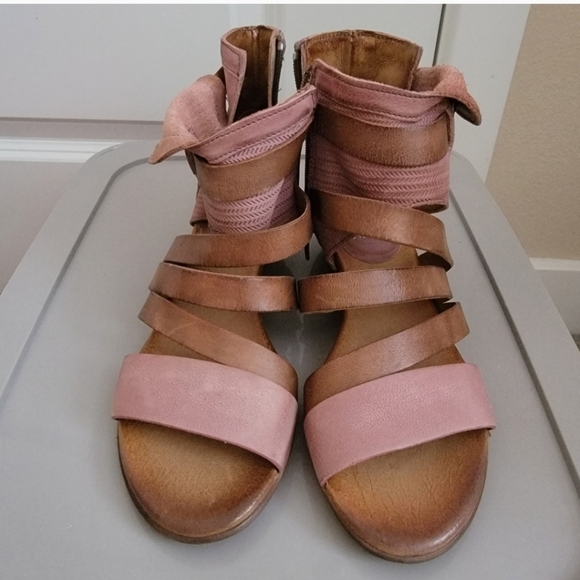 Mizz mooz ferris sandals - Picture 2 of 2